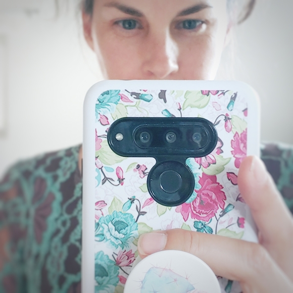 Meet your Posher, Glory✨Posh Ambassador - Picture 15 of 16